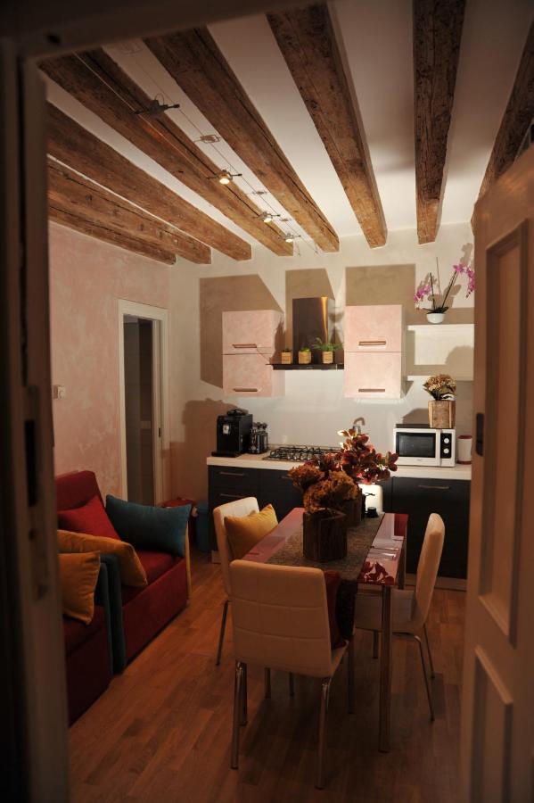 Calle De La Comare Venice Ngoại thất bức ảnh