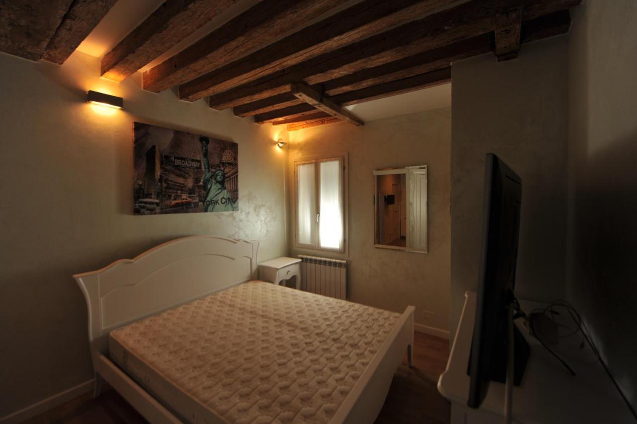 Calle De La Comare Venice Ngoại thất bức ảnh